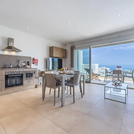 Fl5 Thelodge Amazing Views W Terrace By Homely Mellieħa